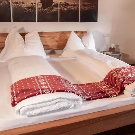 Artlieb Huette 度假居 *